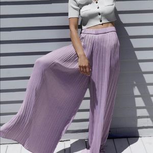 Pleated purple Zara pants